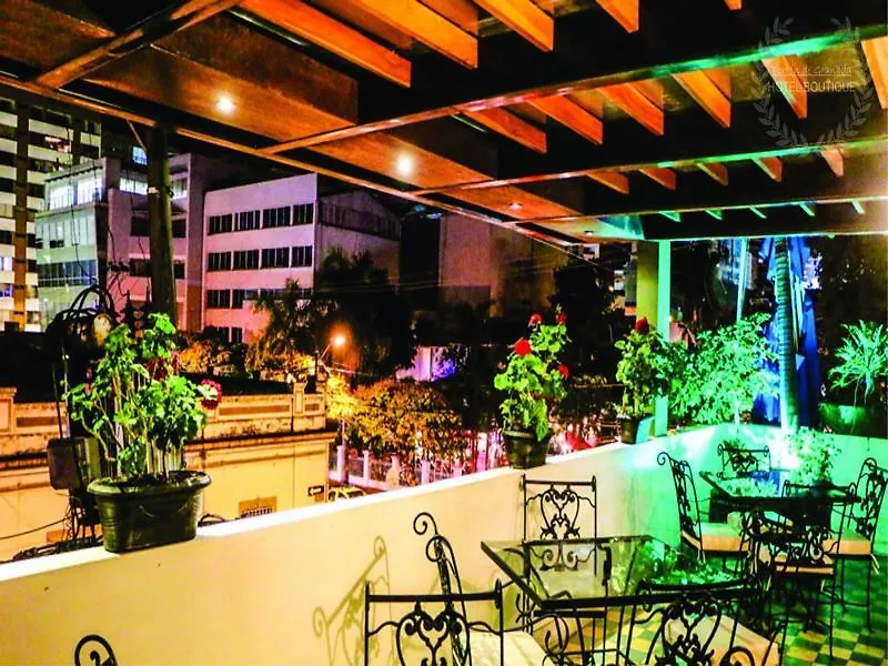 Porton De Granada Hotel Cali Colombia
